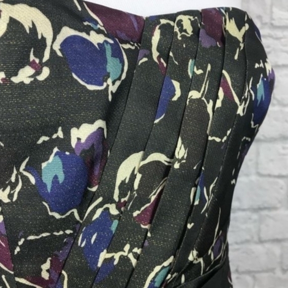 American Eagle Strapless Floral Dress. - Picture 4 of 13